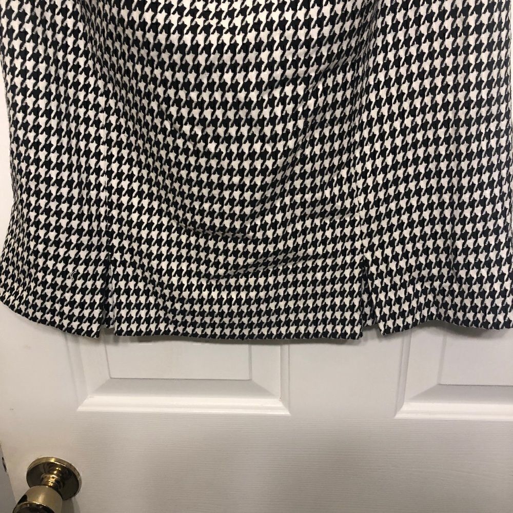 Kasper Black plaid Skirt suit set - Picture 7 of 14